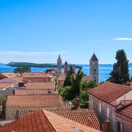 Dorka-1 By Interhome Apartamento Rab Town