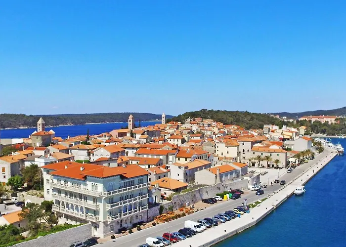 Dorka-1 By Interhome Apartment Rab Town